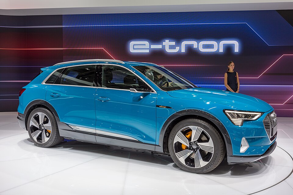 Audi Q8 e-tron — voiture électrique
