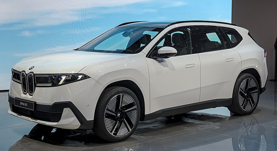 BMW iX3 — voiture électrique