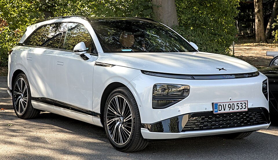 XPeng G9 — voiture électrique